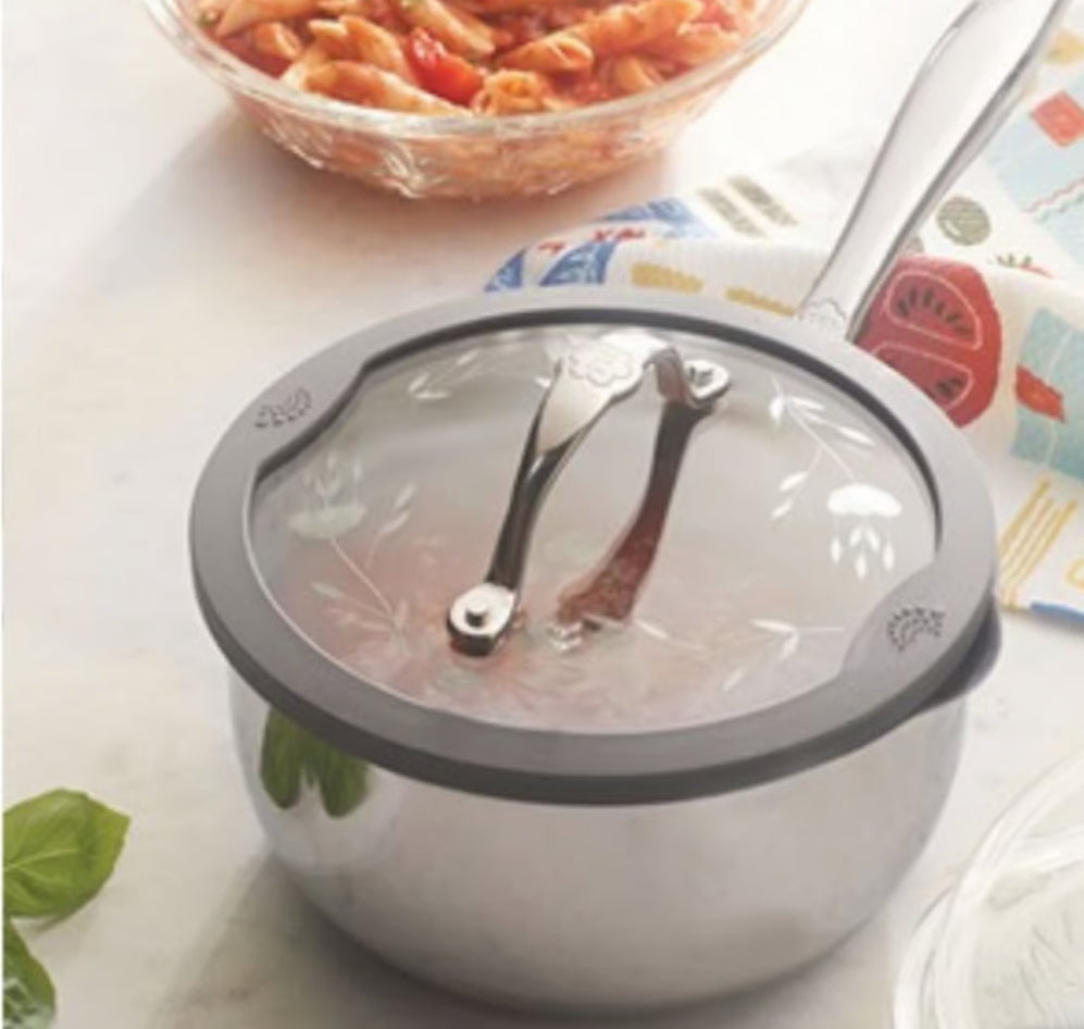 Nonstick 1.75 qt Straining Saucepan